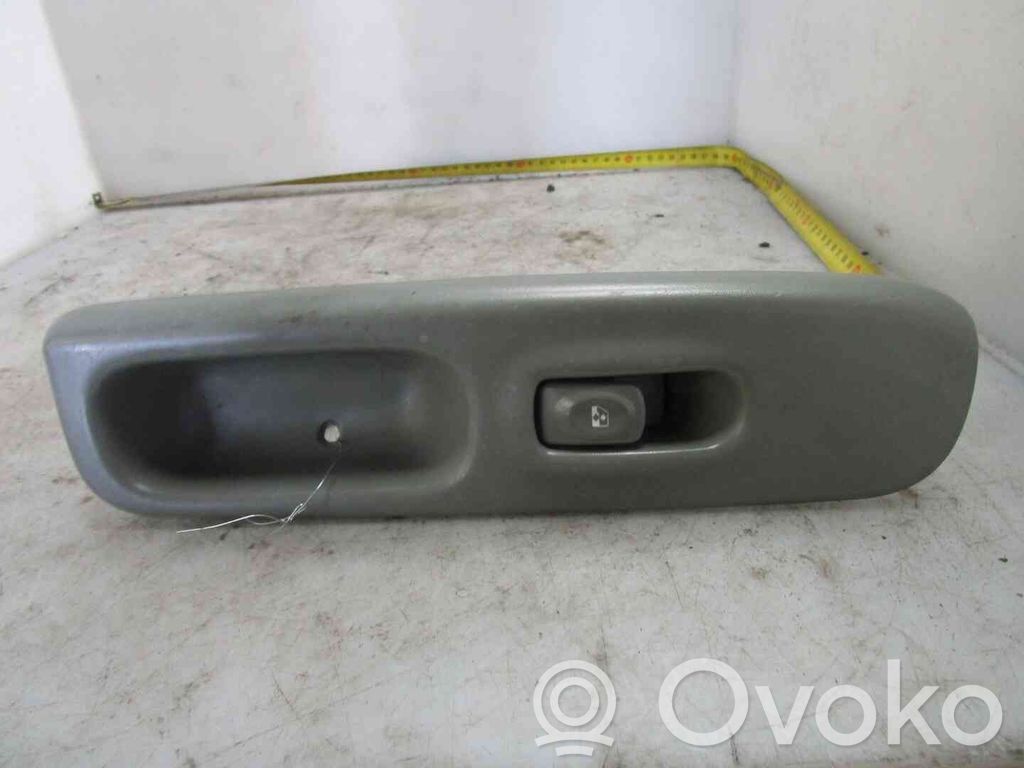 Comutator comandă geamuri electrice   7700434845,21902094,2519856,VDMS4