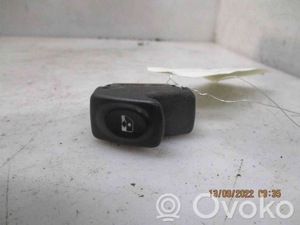 Renault Clio II Comutator comandă geamuri electrice 