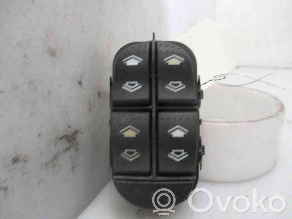 Electric window control switch   1091485,22202628,2547046,VDMS4