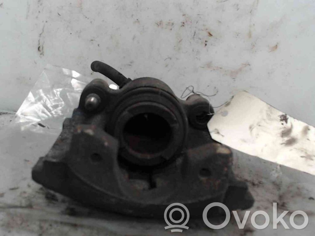 Opel Calibra Zacisk hamulcowy przedni 