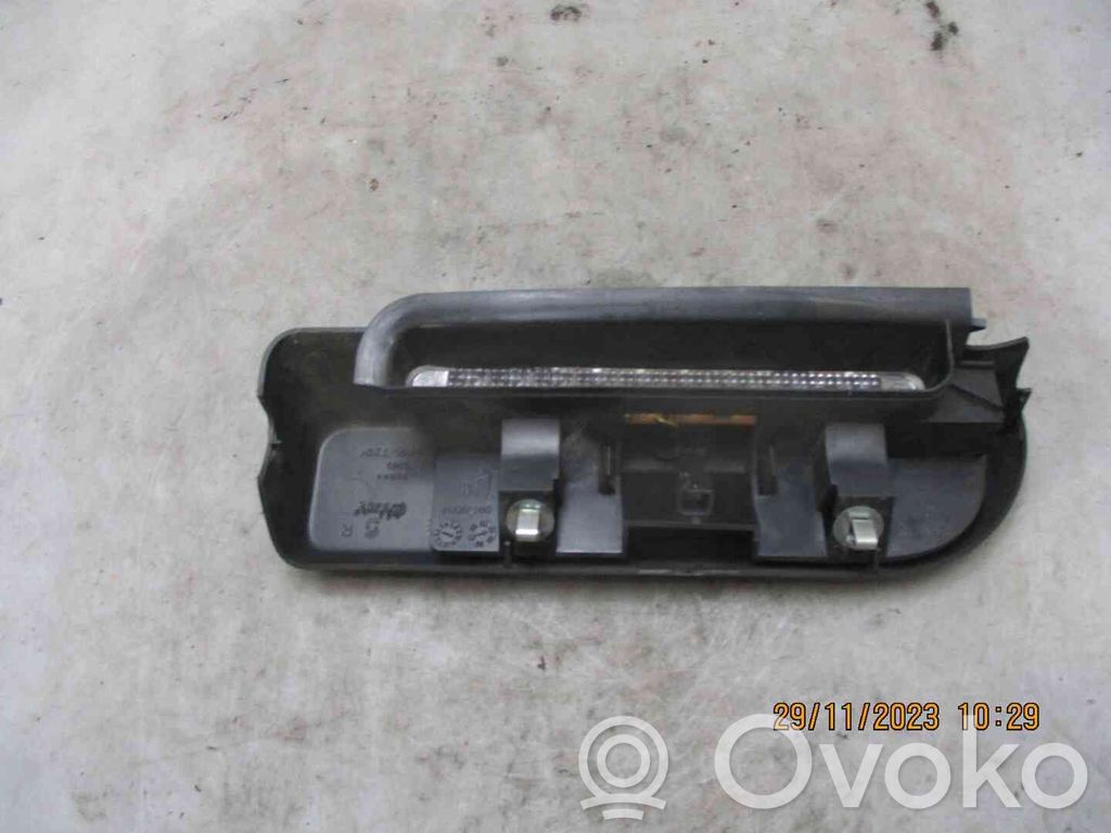 Opel Combo C Third/center stoplight 