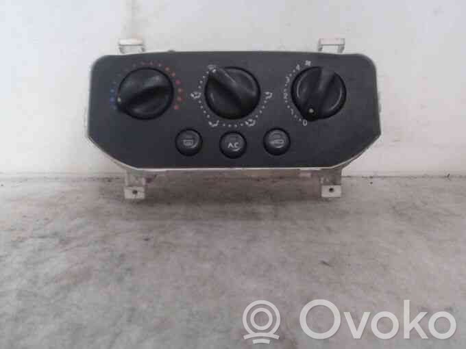 Renault Clio II Climate control unit 