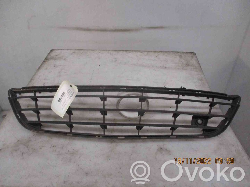 Opel Corsa D Grilă inferioară bară față 
