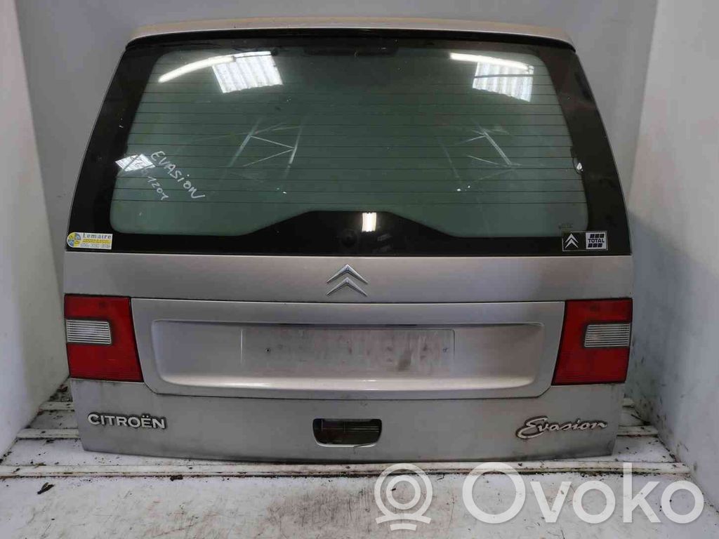 Puerta del maletero/compartimento de carga   8701K9,21201201,2497220,VDMS4
