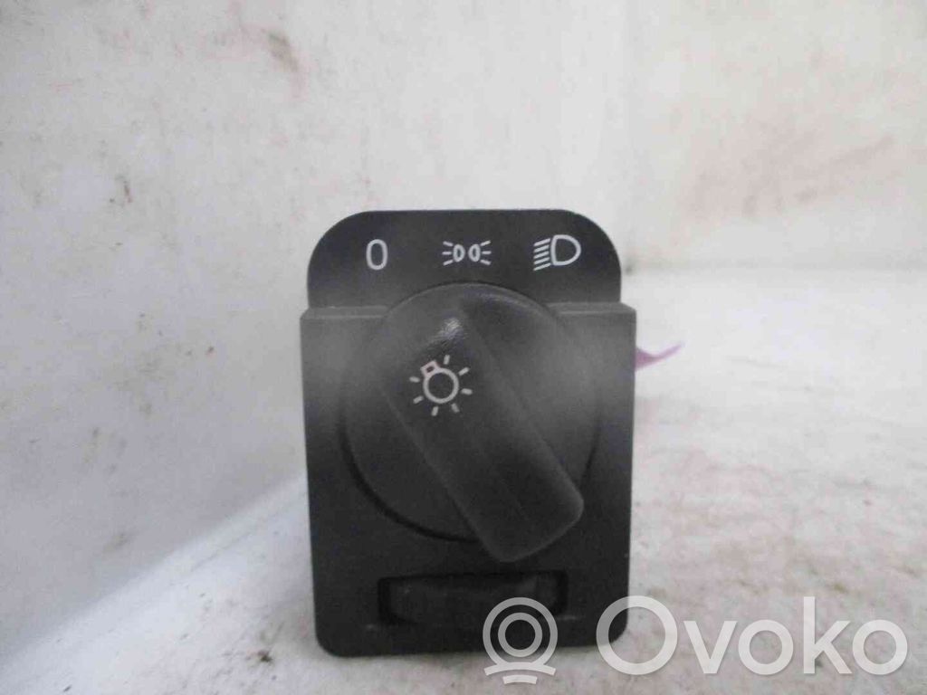 Lichtschalter   271,21502296,2499125,VDMS4