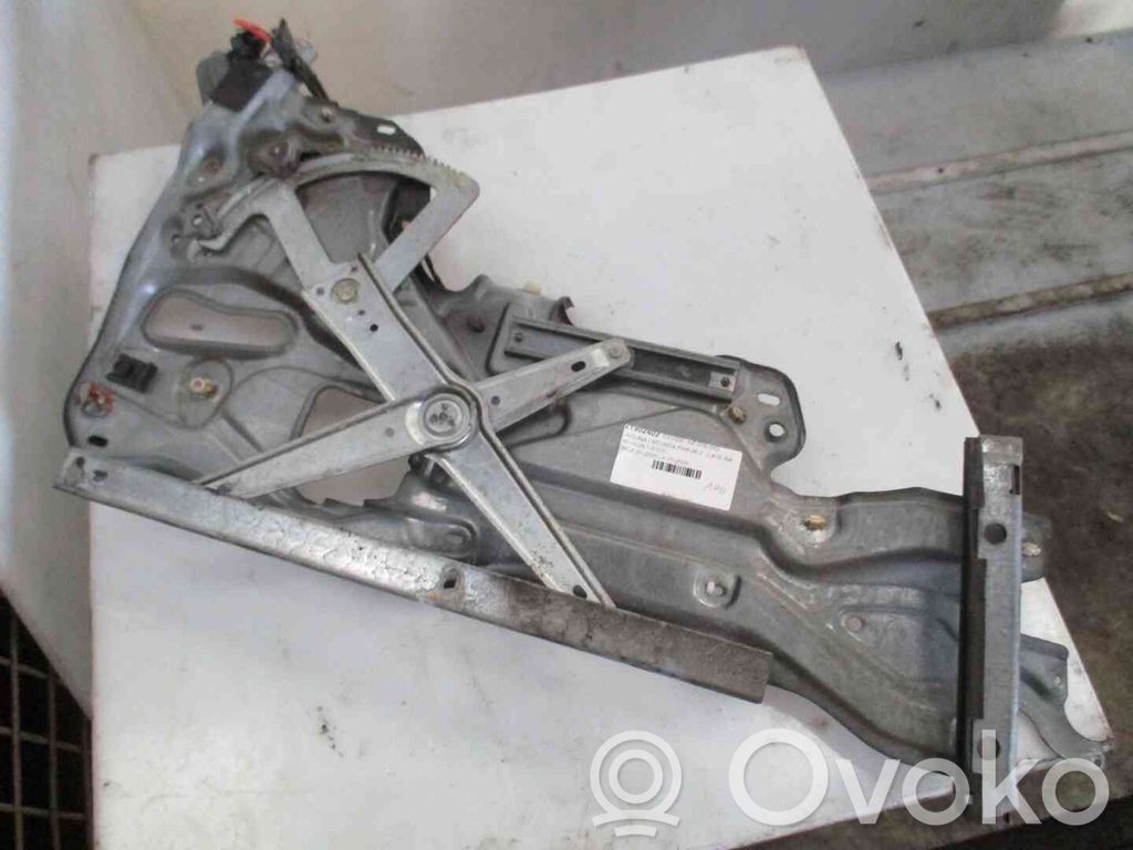 Renault Laguna I Alzacristalli della portiera posteriore con motorino 