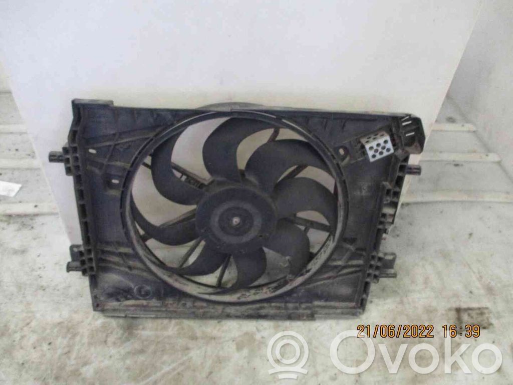 Renault Captur Ventilator electric răcire radiator 