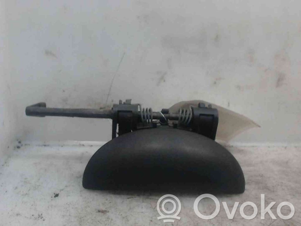 Peugeot 206 Maniglia esterna per portiera anteriore 