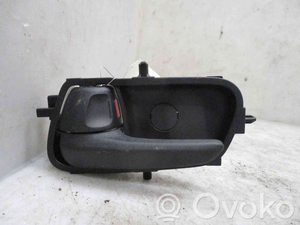 Klamka wewnętrzna drzwi tylnych   69206K0050C1,22400527,2558870,VDMS4