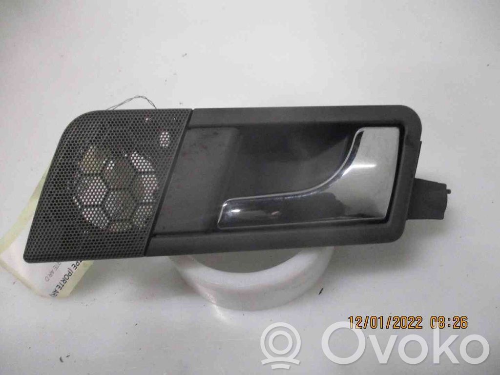 Manecilla interna puerta trasera   8Z0839020C7PE,22102822,2537727,VDMS4