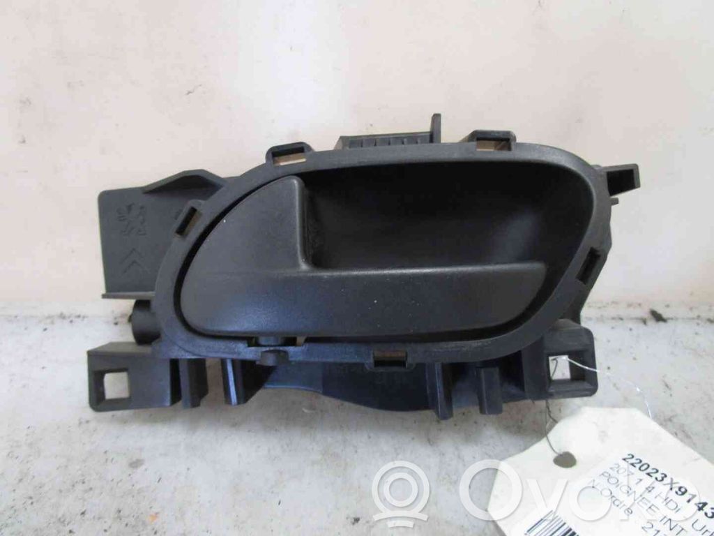 Manecilla interna puerta trasera   9143N7,21704839,2505198,VDMS4