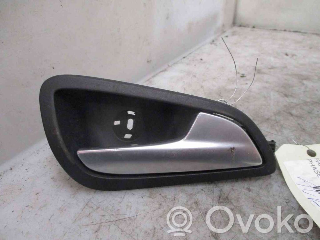 Front door interior handle   1746825,22000087,2525810,VDMS4