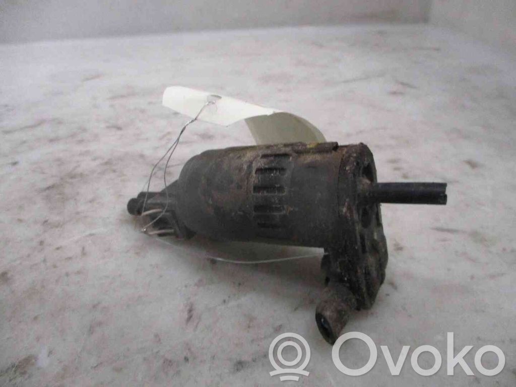 Windscreen/windshield washer pump   6434E0,22000535,2526745,VDMS4