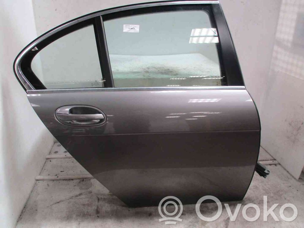 BMW 7 E65 E66 Aizmugurējās durvis 