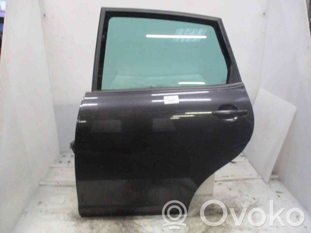 Puerta trasera   5P0833055A,22302423,2556558,VDMS4