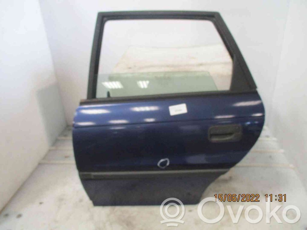 Opel Astra F Portiera posteriore 