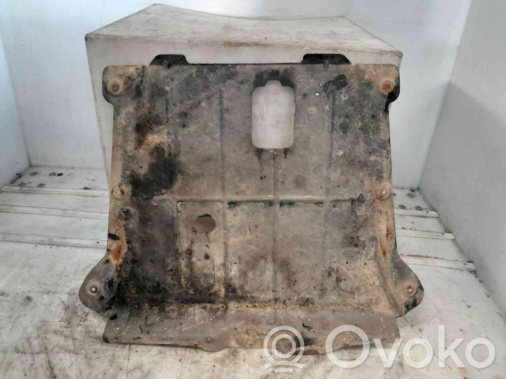 Engine splash shield/under tray   758901685R,22302355,2556347,VDMS4