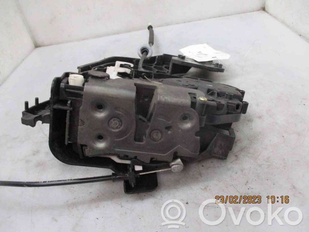 Volvo V50 Zamek drzwi tylnych 