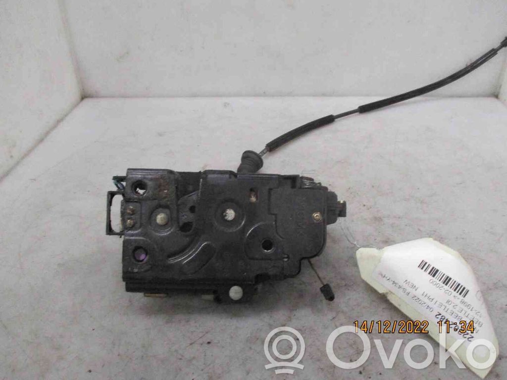 Volkswagen New Beetle Serratura portiera anteriore