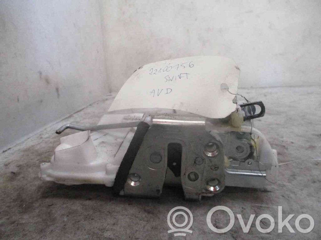 Suzuki Swift II Încuietoare ușă față 