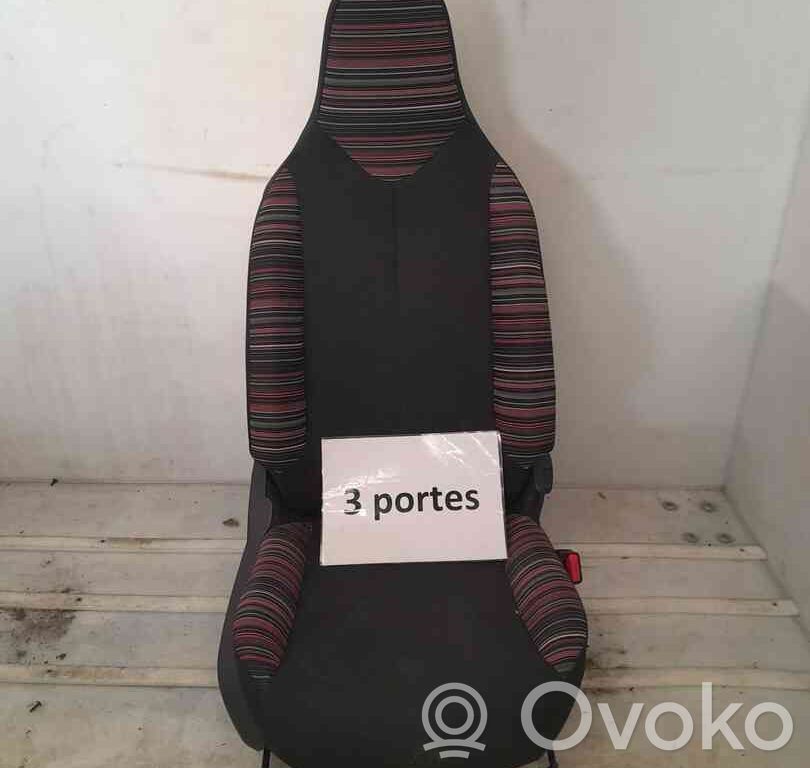 Beifahrersitz   B000653080,22200559,2540333,VDMS4