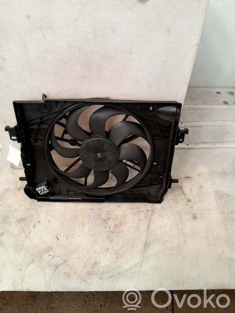 Renault Clio IV Ventilator electric răcire radiator