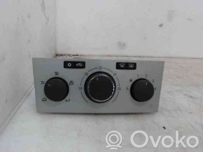 Panel klimatyzacji   13247811,21701144,2502051,VDMS4