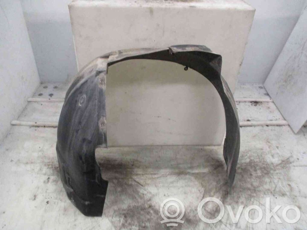 Audi A4 S4 B5 8D Apărători interioare aripă roată față 