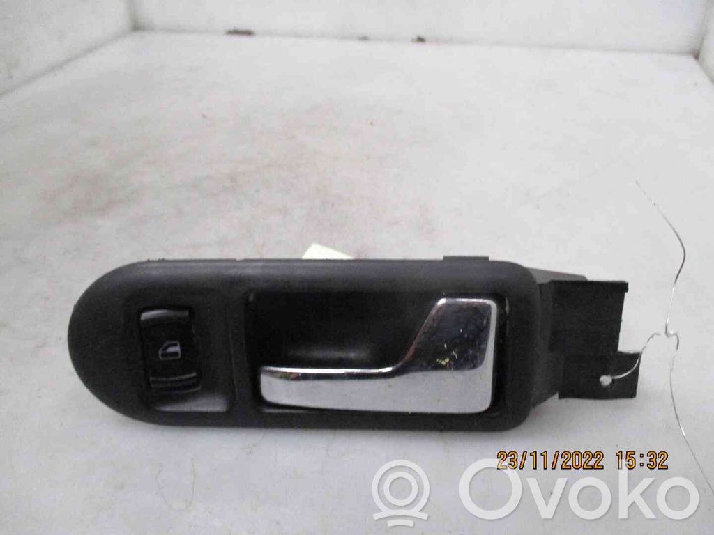 Volkswagen Golf IV Mâner interior ușă față 