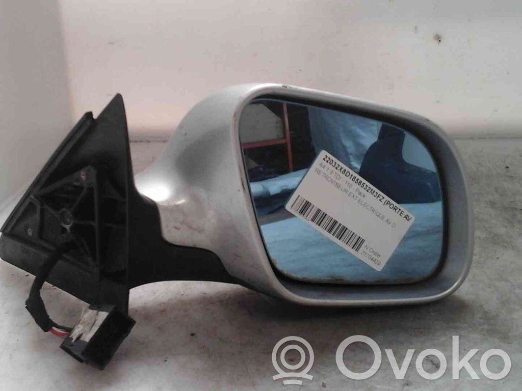 Audi A4 S4 B5 8D Etuoven sähköinen sivupeili