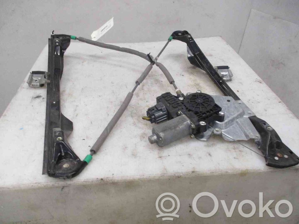 Ford Focus Alzacristalli della portiera anteriore con motorino 