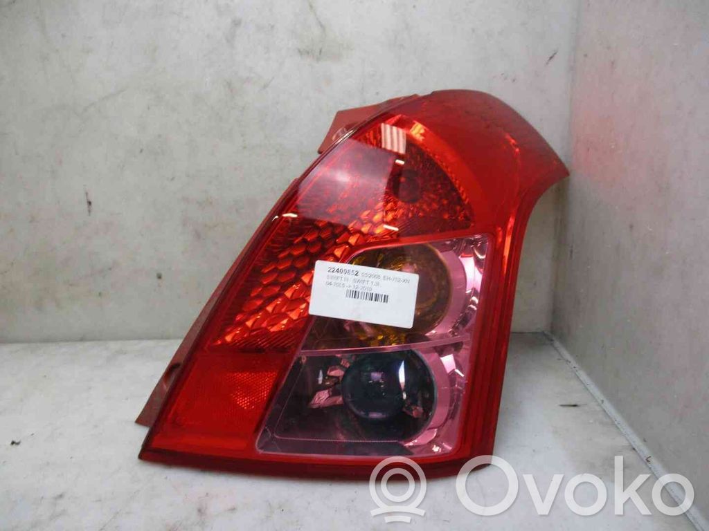 Suzuki Swift I Lampa tylna 