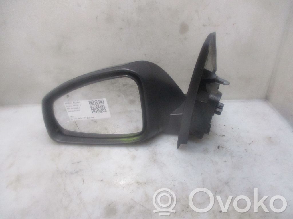 Renault Megane III Elektryczne lusterko boczne drzwi przednich 
