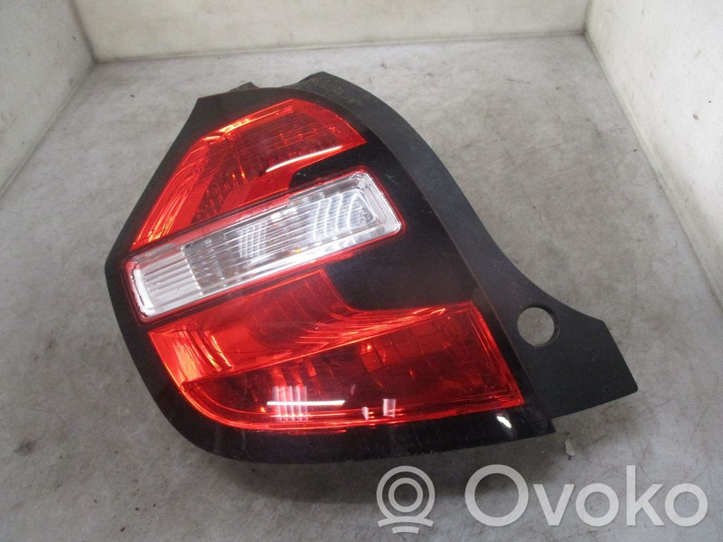 Renault Twingo III Luci posteriori 