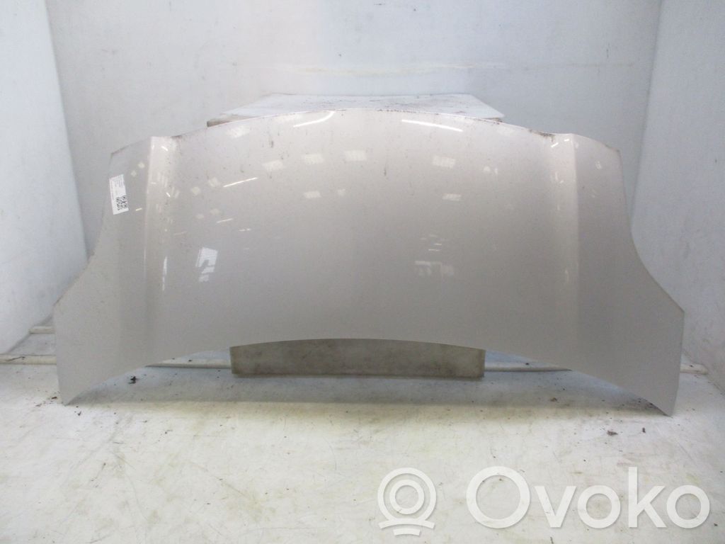 Toyota Yaris Vano motore/cofano 