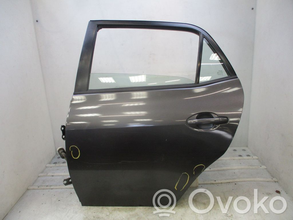 Toyota Aurion I Portiera posteriore