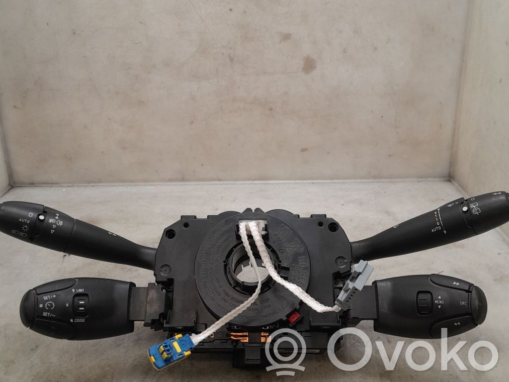 Peugeot 308 Leva/interruttore dell’indicatore di direzione e tergicristallo 