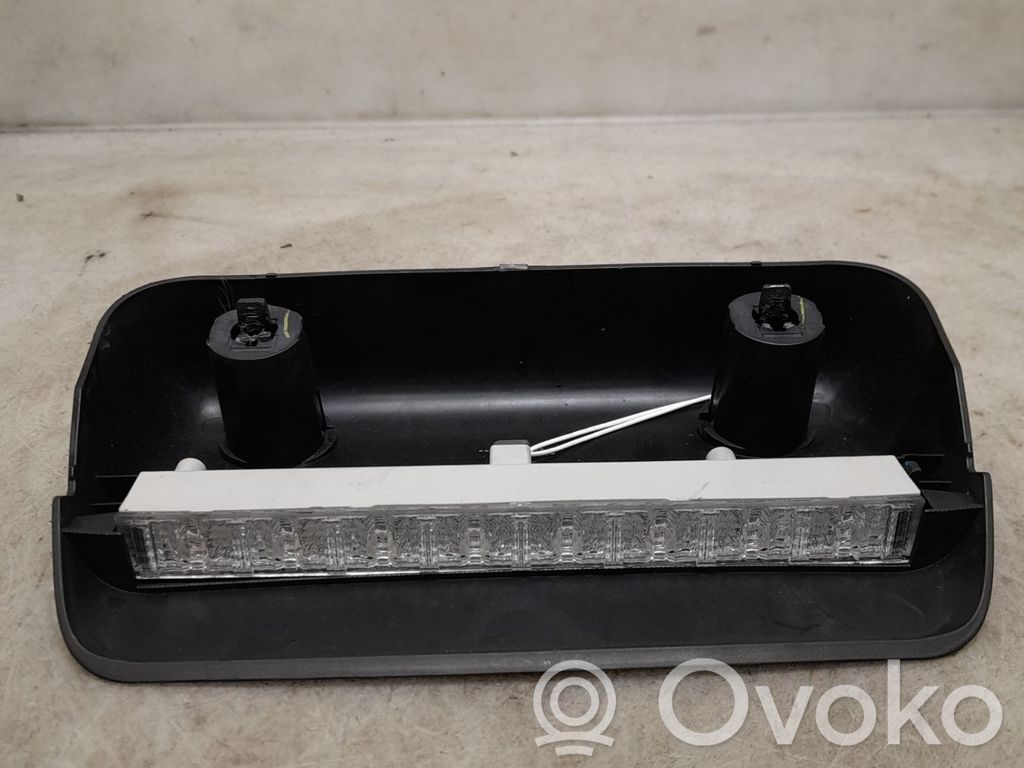 Toyota Yaris Luce d’arresto centrale/supplementare 