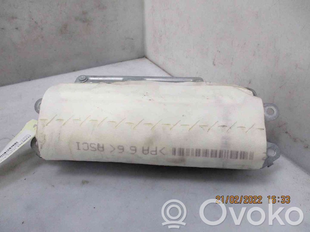 Ford Focus Passenger airbag 