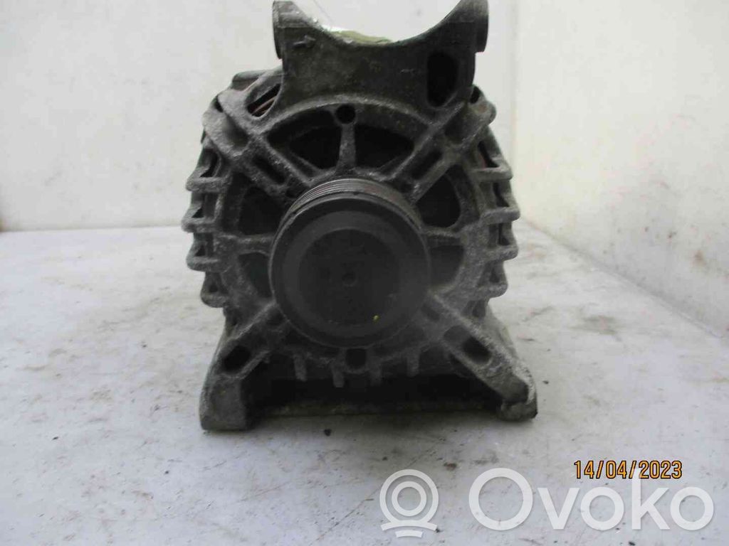 Mercedes-Benz A W169 Generator/alternator 