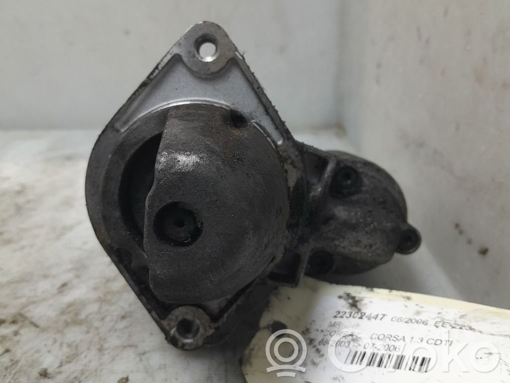 Opel Corsa C Starteris 