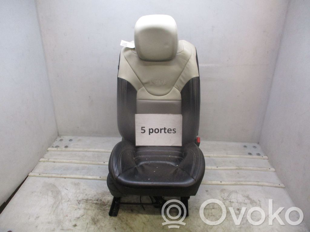 Renault Clio IV Siège passager avant 