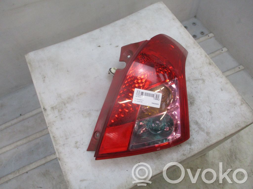 Suzuki Swift I Lampa tylna 