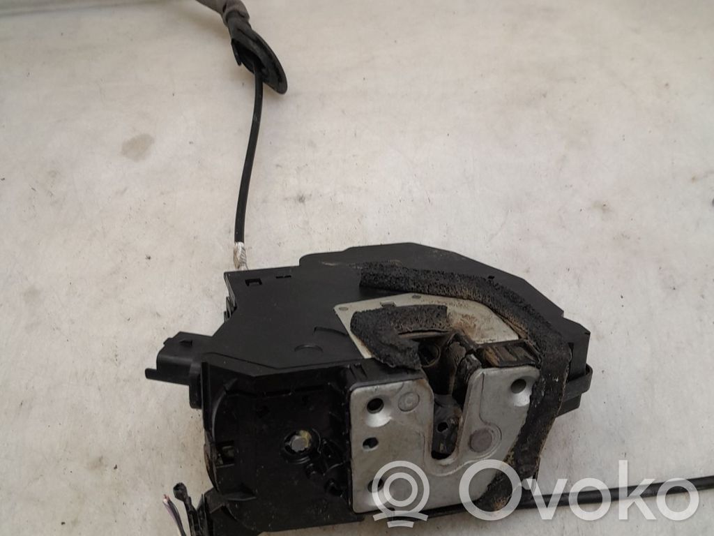 Renault Captur Încuietoare ușă față 