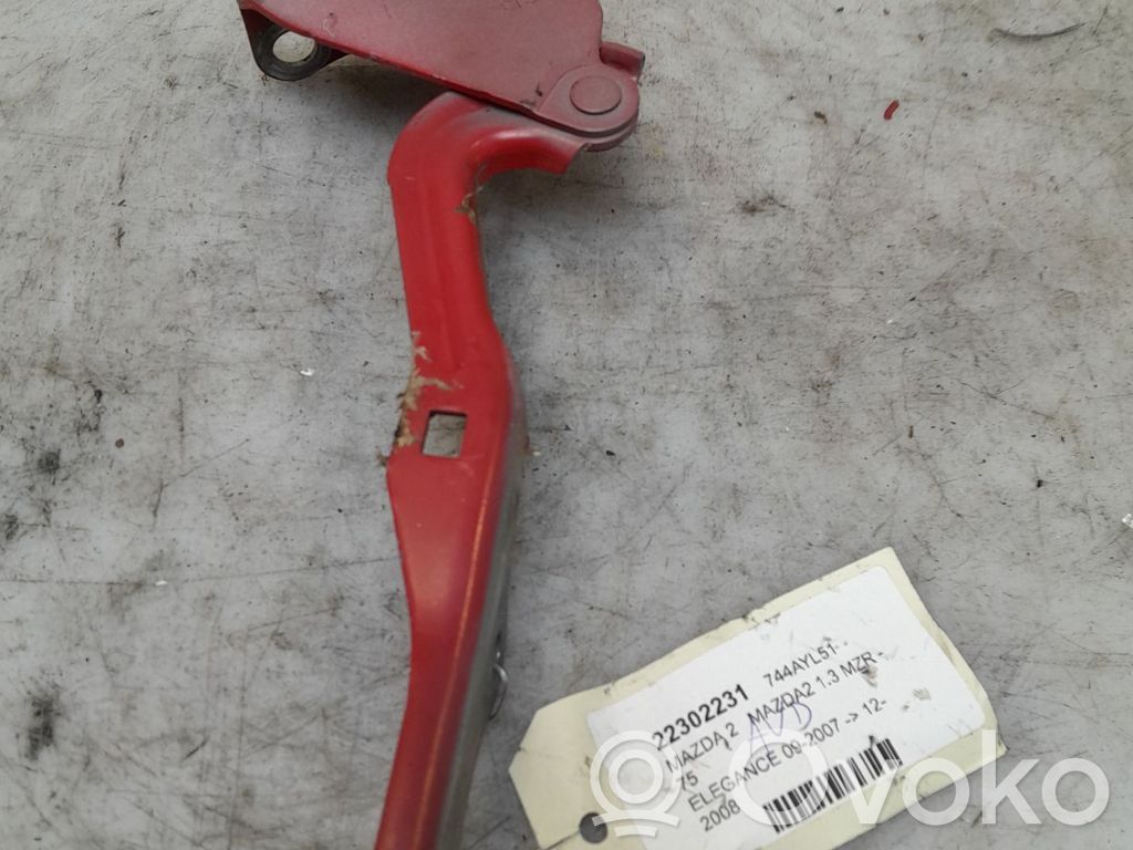 Mazda 2 Engine bonnet/hood hinges 