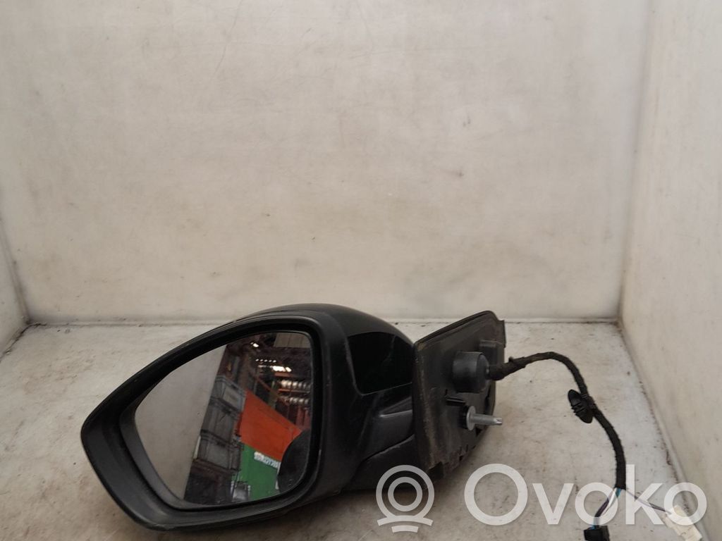 Citroen C4 Cactus Front door electric wing mirror 