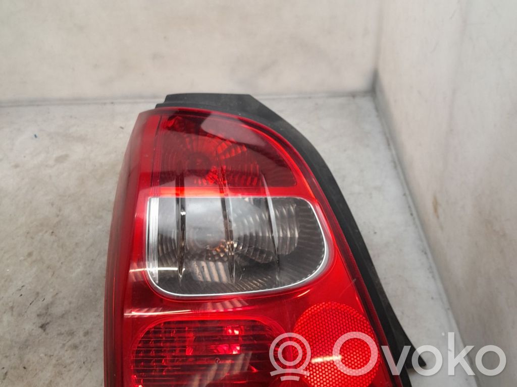 Renault Twingo II Luci posteriori 