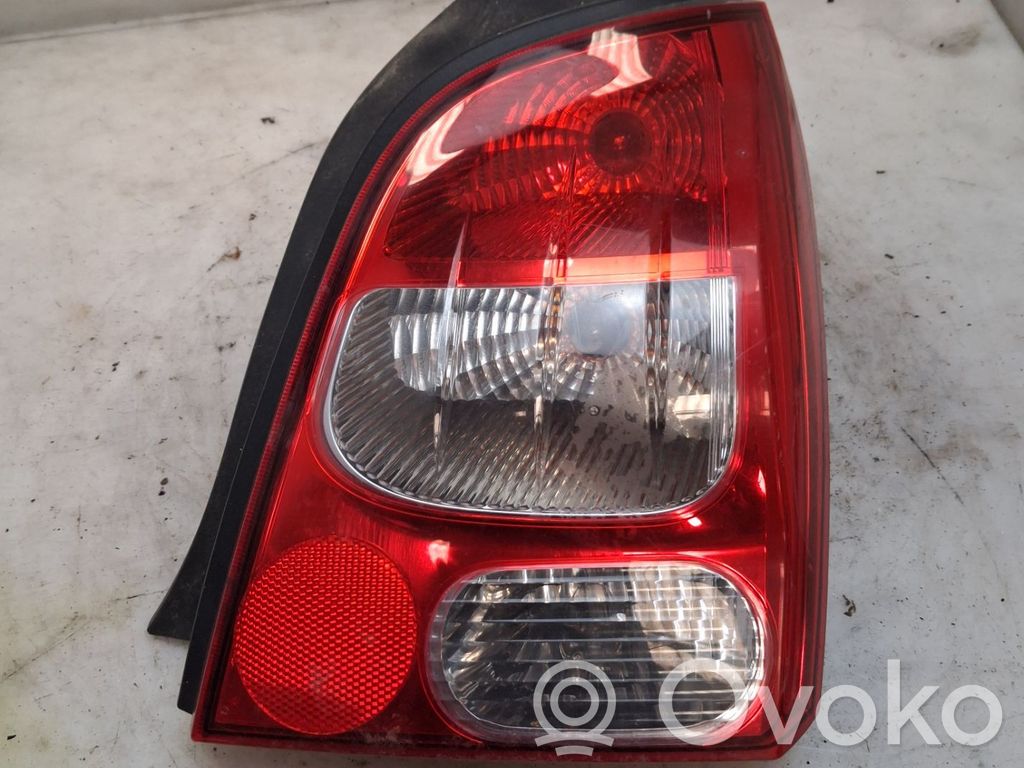 Renault Twingo II Feux arrière / postérieurs