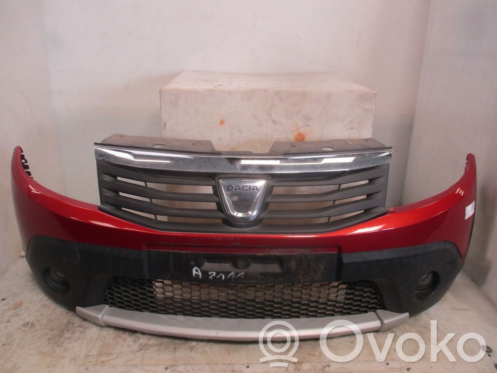 Dacia Sandero Zderzak przedni