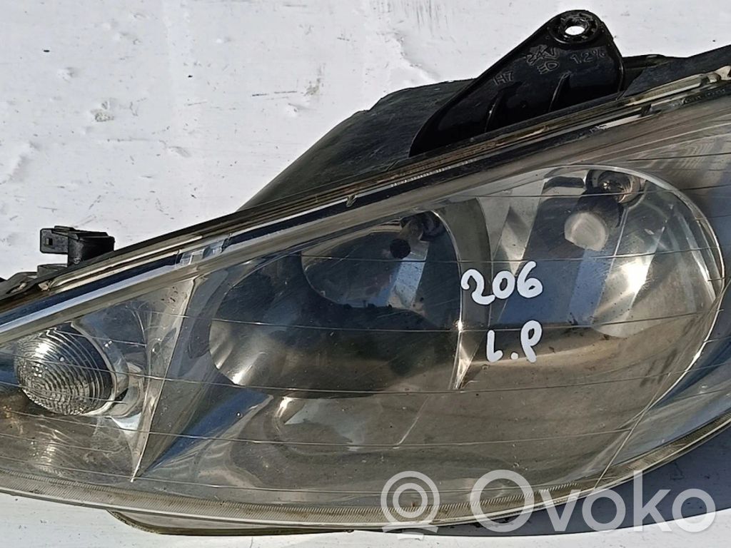 Headlight/headlamp   89002771